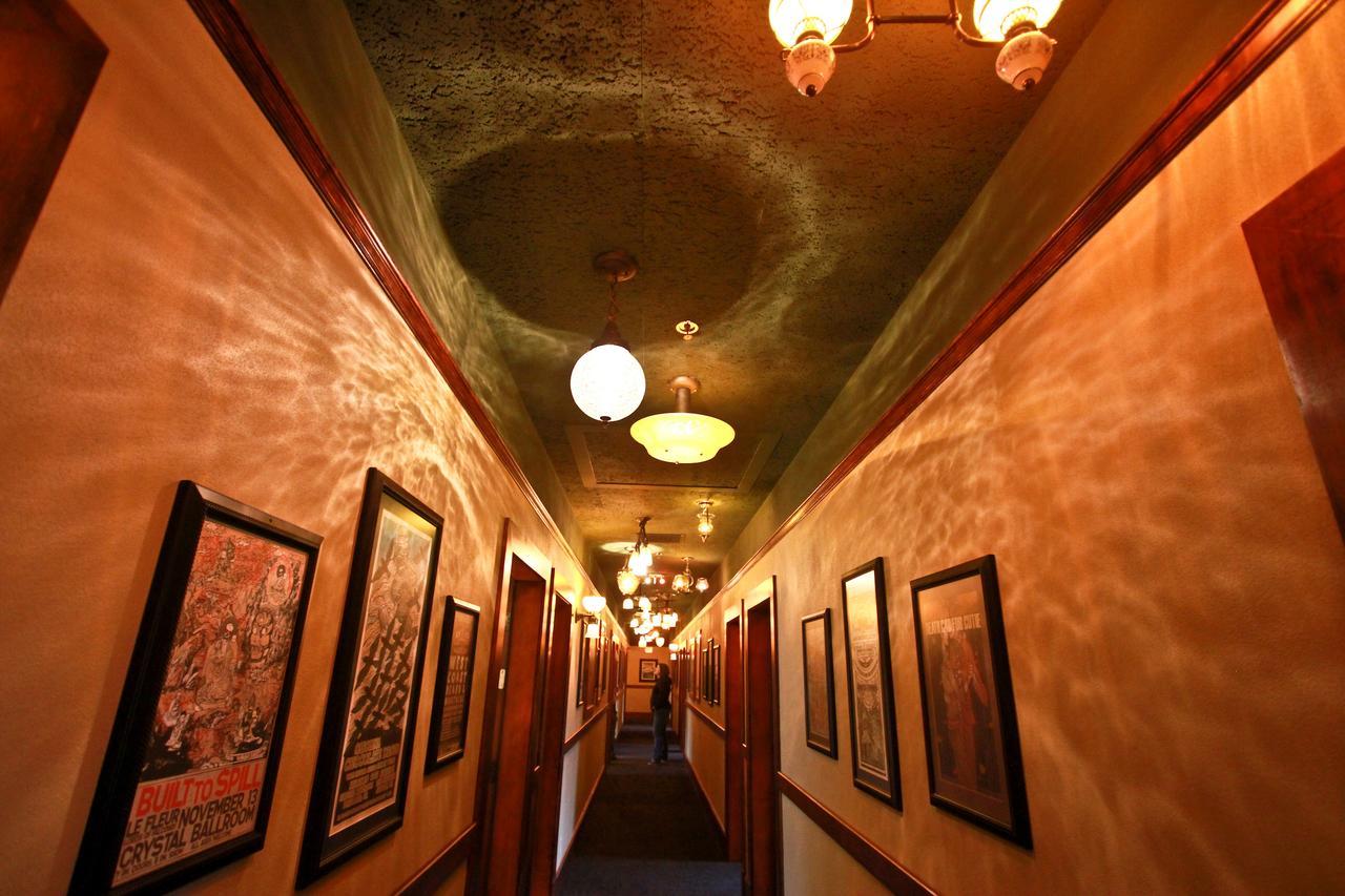Hotel Mcmenamins Kennedy School Portland Exterior foto