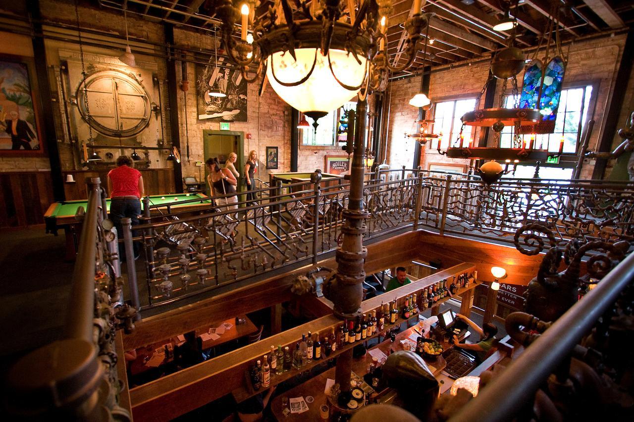 Hotel Mcmenamins Kennedy School Portland Exterior foto